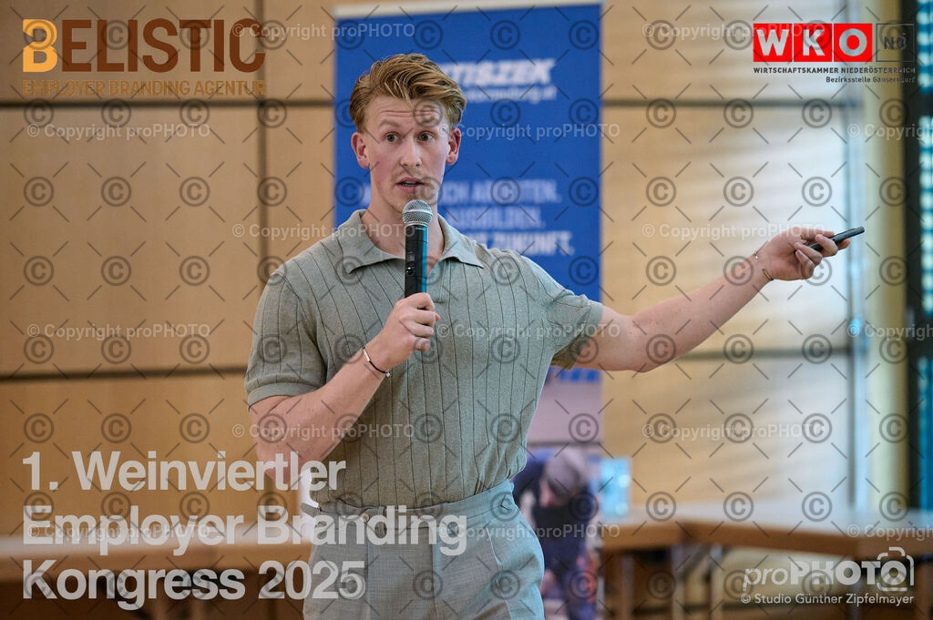 325_202509_EmployerBranding_NZ6_0316 | proPHOTO - Realisiert mit Pictrs.com