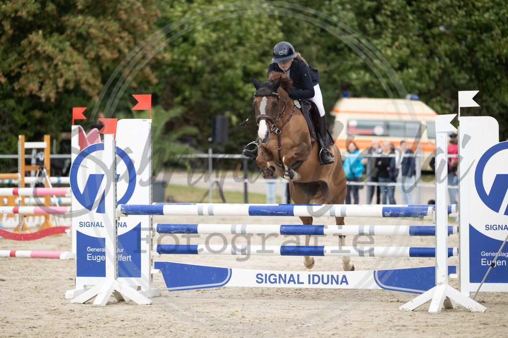 994A2409 | sabrinanicolaifotografie - Realisiert mit Pictrs.com