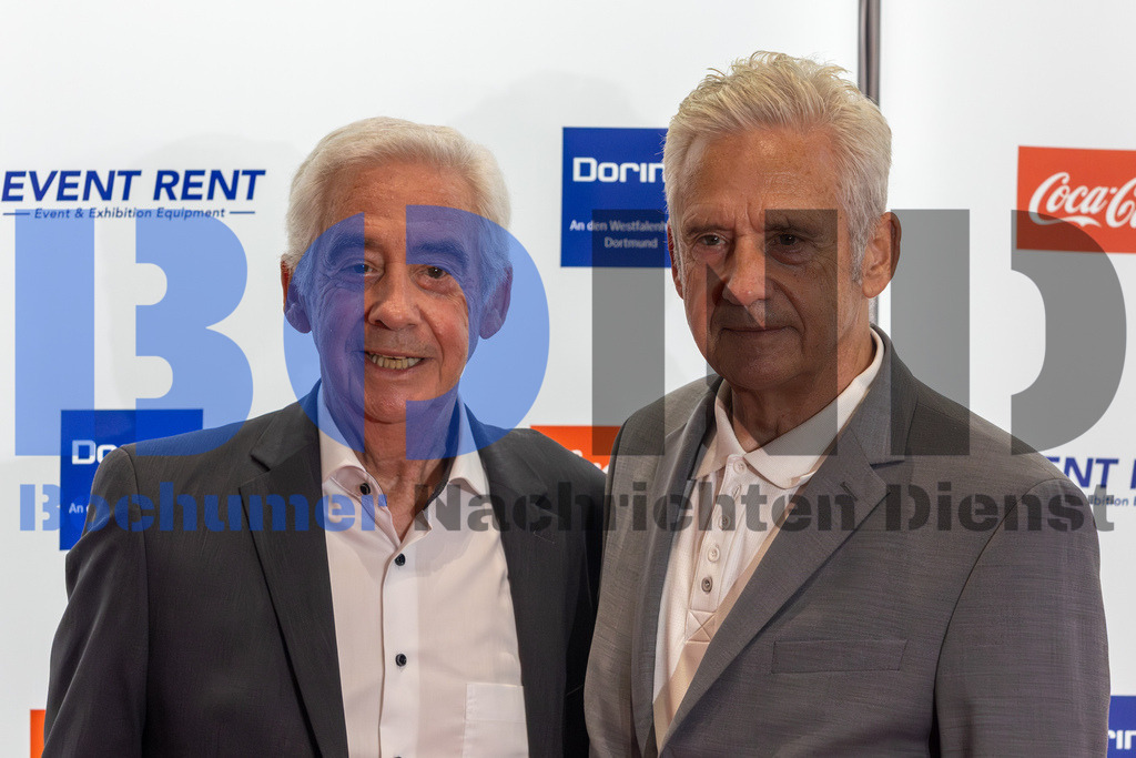 SES_HOFDFM20251006-25 | bond - Realisiert mit Pictrs.com