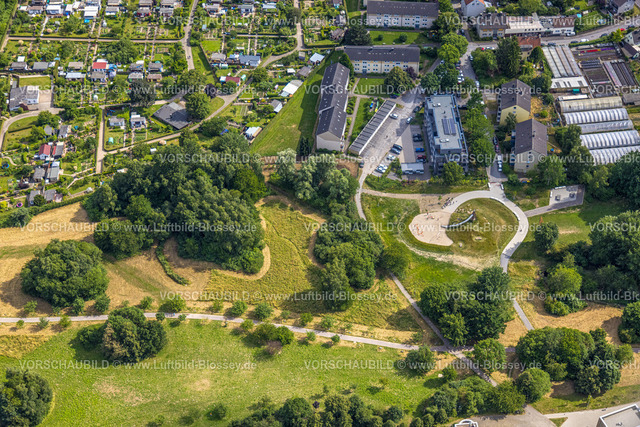 Witten230701071 | Luftbild, Pferdebachtal an der Universität Witten/Herdecke, Spielplatz Dirschauer Straße, Annen, Witten, Ruhrgebiet, Nordrhein-Westfalen, Deutschland