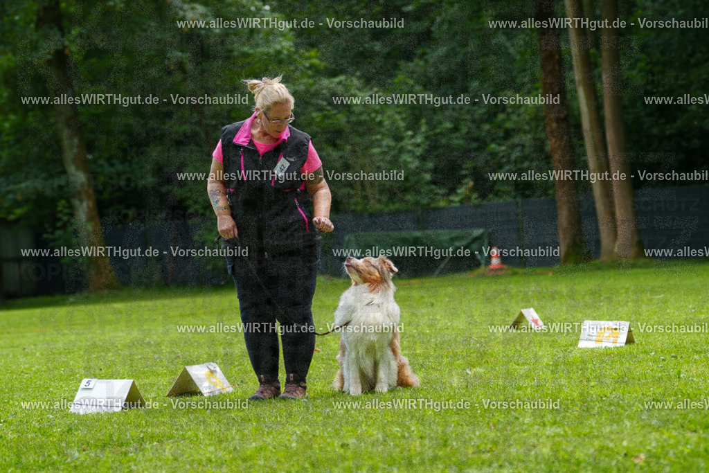 @allesWIRTHgut_Tierfotografie - www.allesWIRTHgut.de - 7R505001 | Professionelle Tierfotografie in Mönchengladbach von Daniel Wirth (allesWIRTHgut). Liebevolle & natürliche Bilder von Hunden & Katzen für unvergessliche Erinnerungen.