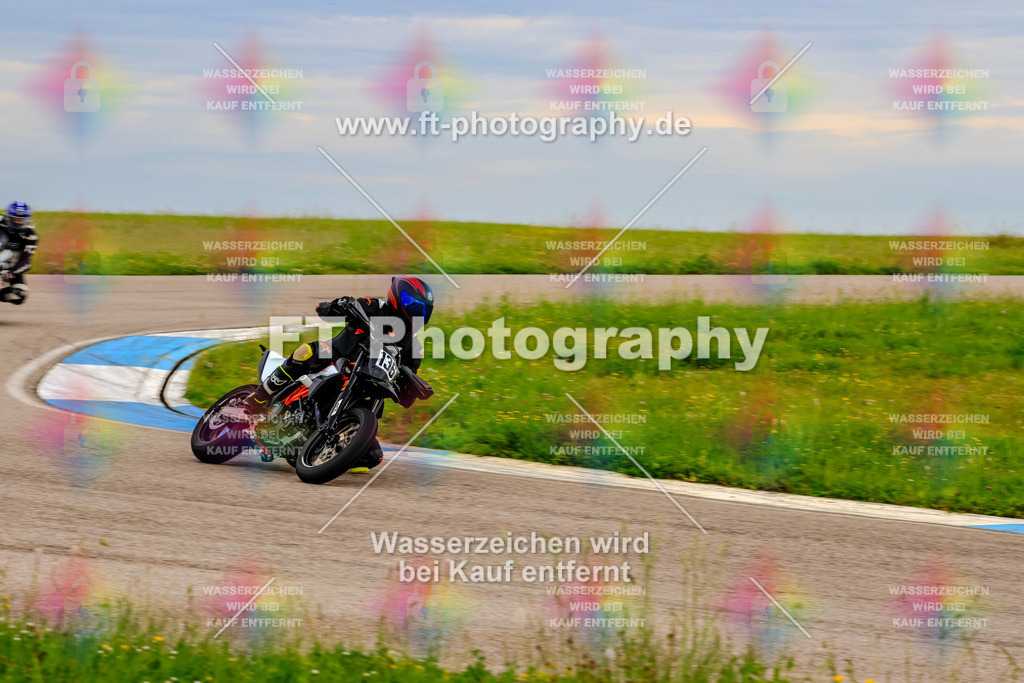 MotoTeam-1657 | Hier findet Ihr Bilder von Touristenfahrten auf der Nürburgring Nordschleife oder von anderen Veranstaltungen die ich besucht habe. Viel Spass beim Durch Schauen 