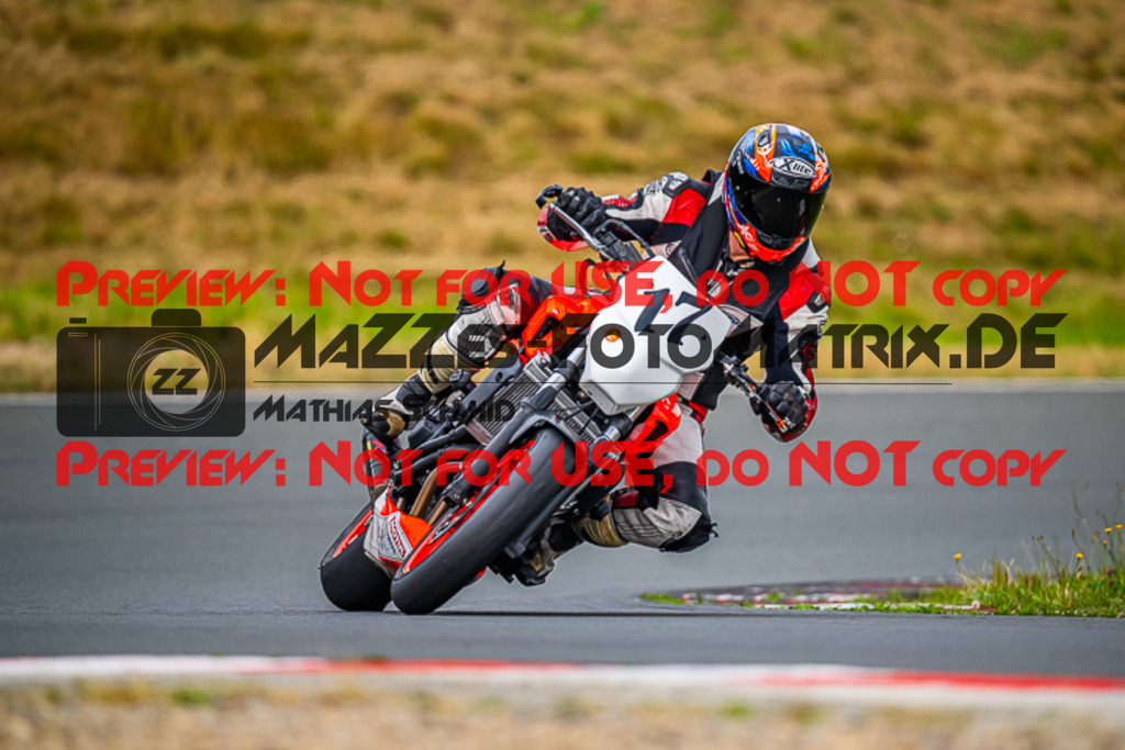 MaZZes_Fotomatrix_20230721_6007705_0157 | TWIN CUP