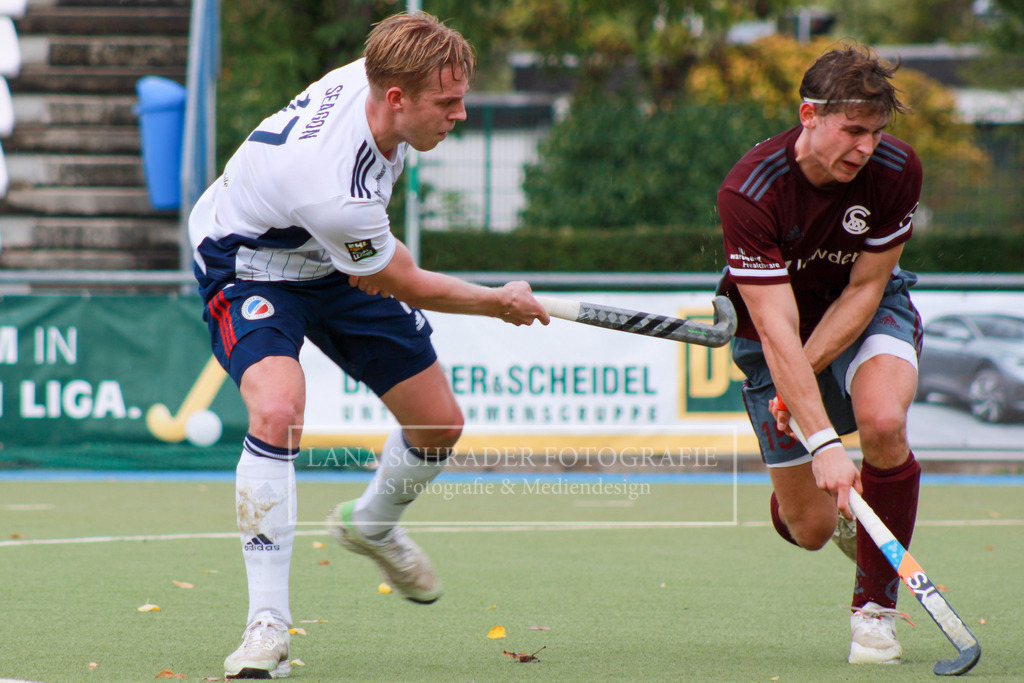 Tim Seagon , Nikas Behrendt Mannheimer HC - Münchner Sportclub , Saison 2022/2023 | lanaschraderfotografie - Realisiert mit Pictrs.com