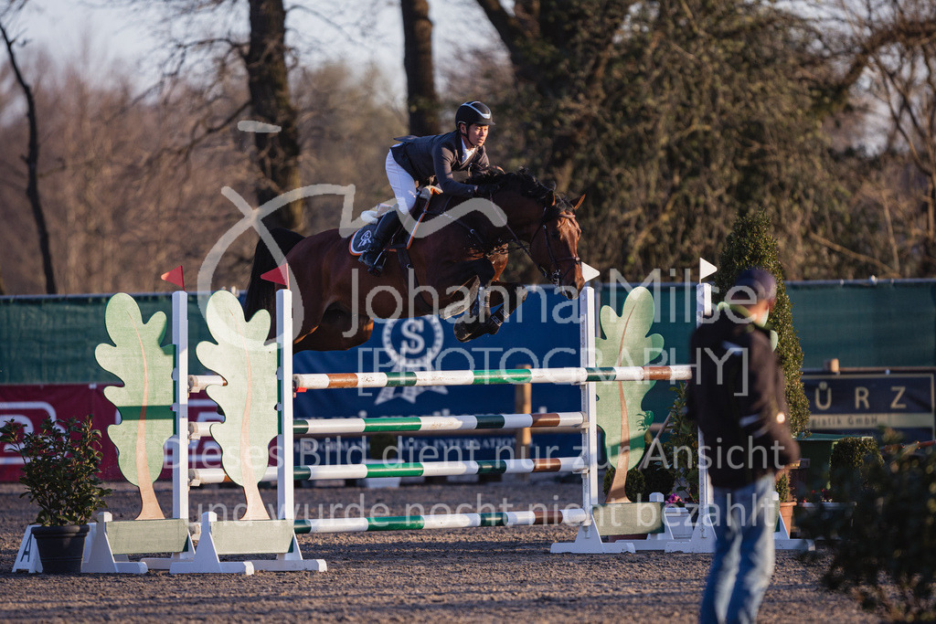 230411_Mühlen_YoungsterM-626 | Deine schönsten Turniermomente als professionelle Fotos! Entdecke hochwertige Pferdesport-Fotografie im Online-Shop. Jetzt Fotos finden & bestellen!