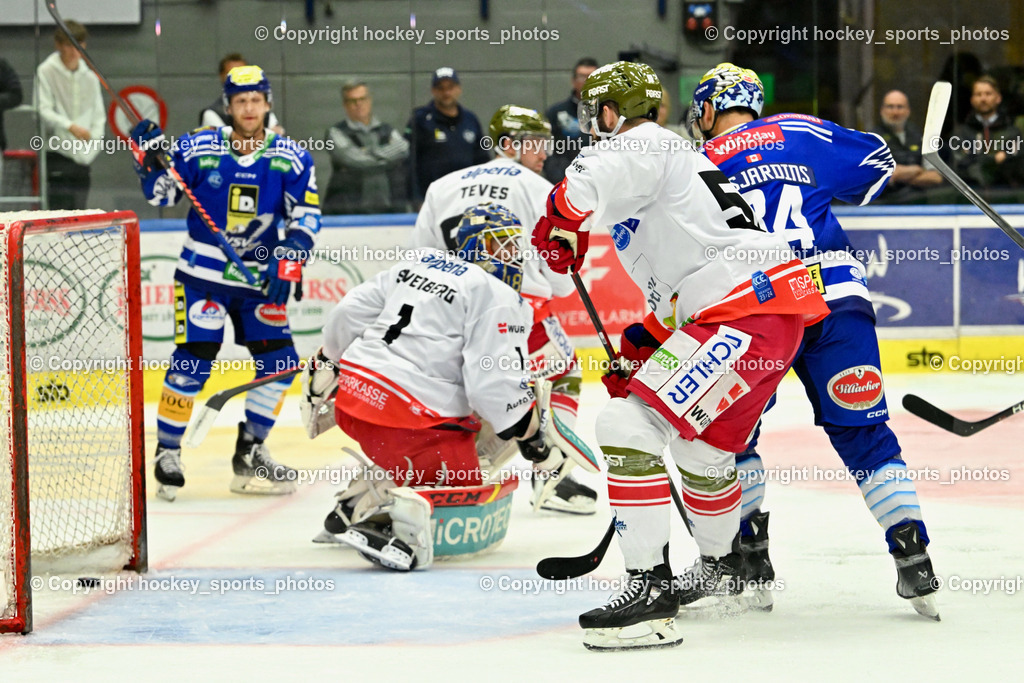 EC IDM Wärmepumpen VSV vs. HC Bozen 19.9.2023 | Tor EC VSV, #1 Svedberg Niklas, #84 Andrew Desjardins#55 Vandane Davis, win2day icehockeyleague, EC IDM Wärmepumpen - HC Bozen  am 19.09.2023 in Villach (Stadhalle Villach), Austria, (Photo by Bernd Stefan)
