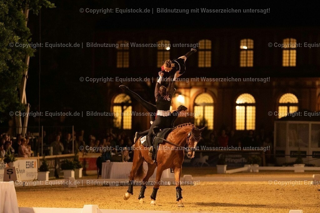 20230527_Voltigieren_NASPA_Flutlicht_1081 | equistock
