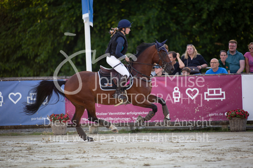 230728_BHO_Showprogramm_FS-724 | Deine schönsten Turniermomente als professionelle Fotos! Entdecke hochwertige Pferdesport-Fotografie im Online-Shop. Jetzt Fotos finden & bestellen!