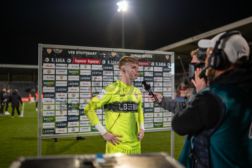 VfB Stuttgart II vs. FC Energie Cottbus, Fussball, 3.Liga, 27. Spieltag, Saison 2025/2026, 03.03.2026 | Florian Pascal Hellstern (VfB Stuttgart II, #01),VfB Stuttgart II vs. FC Energie Cottbus, Fussball, 3.Liga, 27. Spieltag, Saison 2025/2026, 03.03.2026Foto: photosbyphips/Philip Ziegler