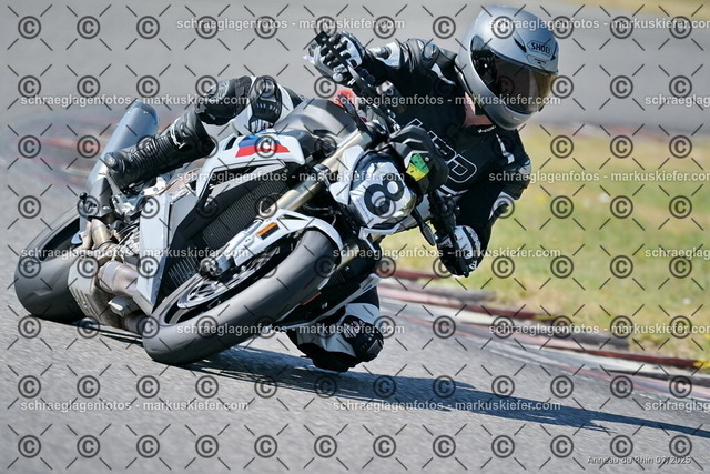 25bt04-0299 | markuskiefer.com - Realisiert mit Pictrs.com