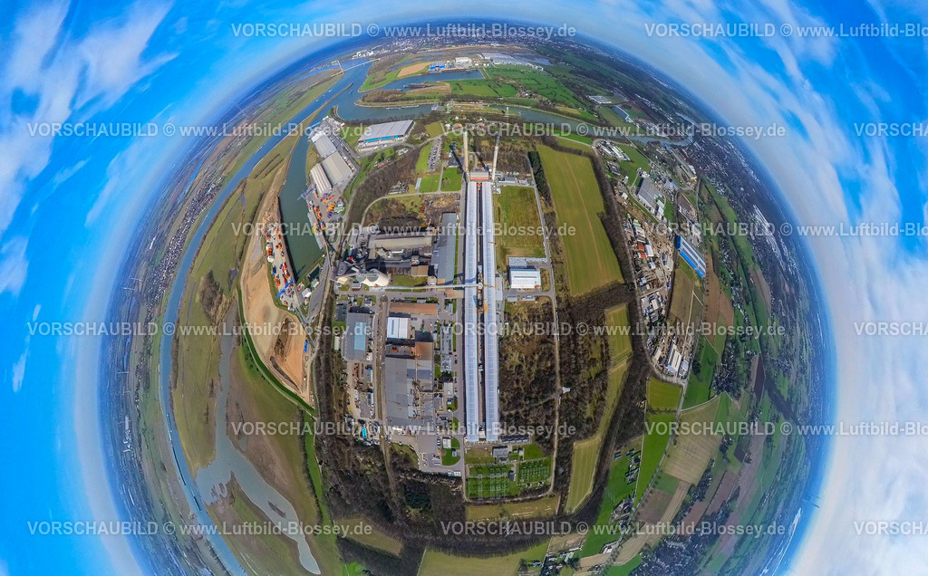 Voerde240390030FriedrichsfeldTRIMET-AluminiumSE | Luftbild, Hafen Emmelsum DeltaPort Hafenverbund, TRIMET-AluminiumSE Hersteller, Erdkugel, Fisheye Aufnahme, Fischaugen Aufnahme, 360 Grad Aufnahme, tiny world, little planet, fisheye Bild, Emmelsum, Voerde, Niederrhein, Nordrhein-Westfalen, Deutschland