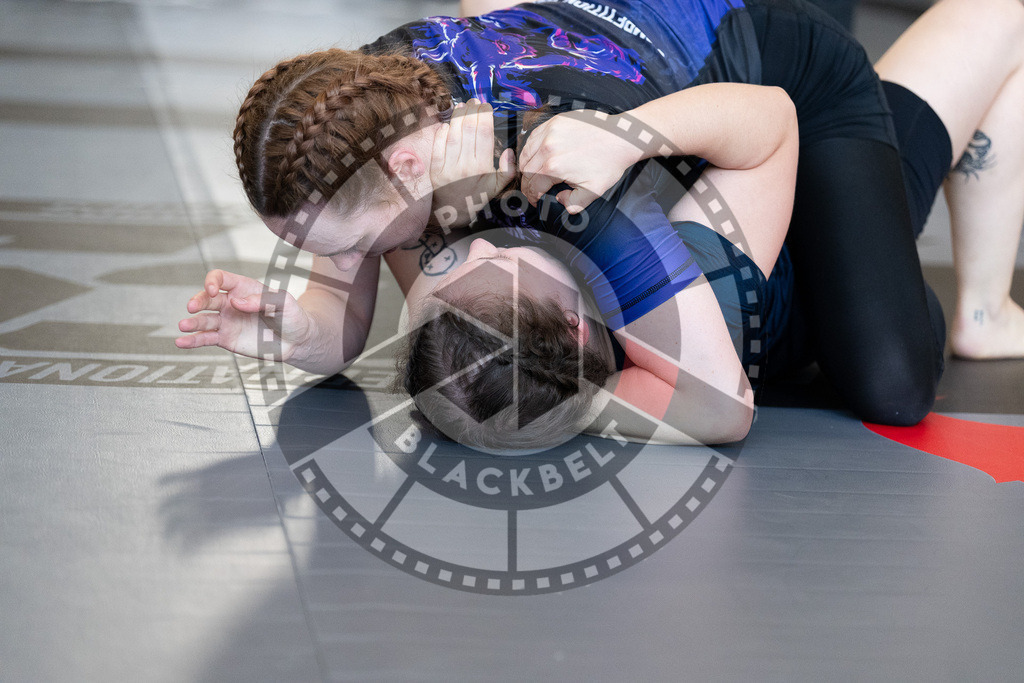 20251129PBB7318 | Fighters compete during the luta livre competition ILLCS XI winter edition on November 29, 2025 in Hannover, Germany.