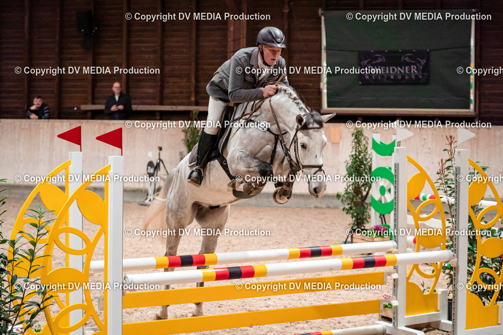 Springen Tag 1-092 | dv-media-shop - Realisiert mit Pictrs.com