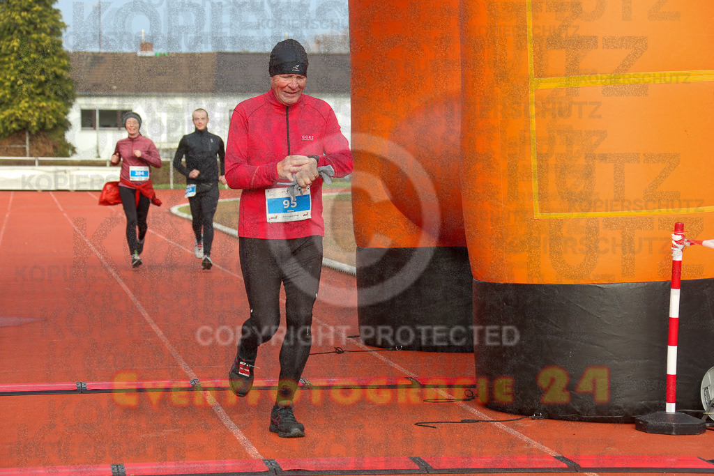 230129_1126_EX1_4906 | Sportfotografie im Rhein-Sieg Kreis, Köln, Bonn, NRW, Rheinland Pfalz, Hessen, etc. Unser Tätigkeitsfeld umfasst den Laufsport vom Volkslauf über den Marathon, Duathlon, Triathon bis zum Ultralauf wie Kölnpfad Ultra oder Schindertrail.
