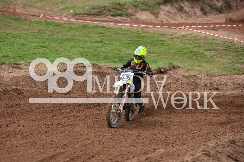5E6A9028 | 989 MEDIAWORK