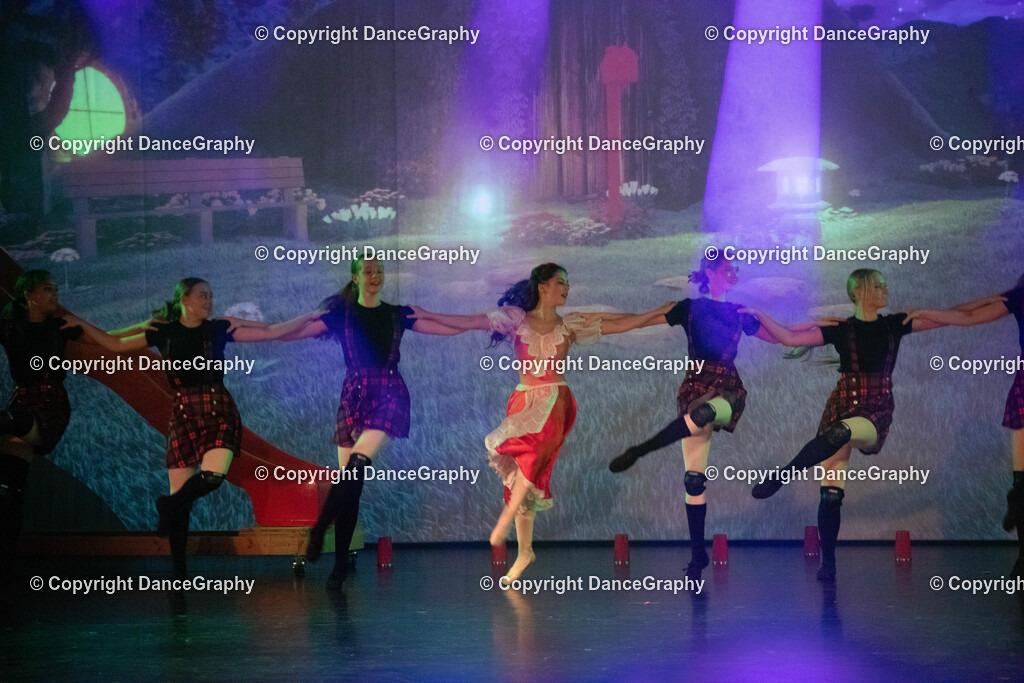 GPHY2027 | DanceGraphy - Realisiert mit Pictrs.com