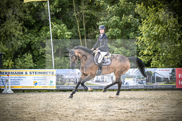 DOS_0525 | Entdecke hochwertige Reitturnierfotos von Foto Oger. Professionell, emotional und authentisch – jetzt Lieblingsmomente im Shop bestellen. - Realized with Pictrs.com