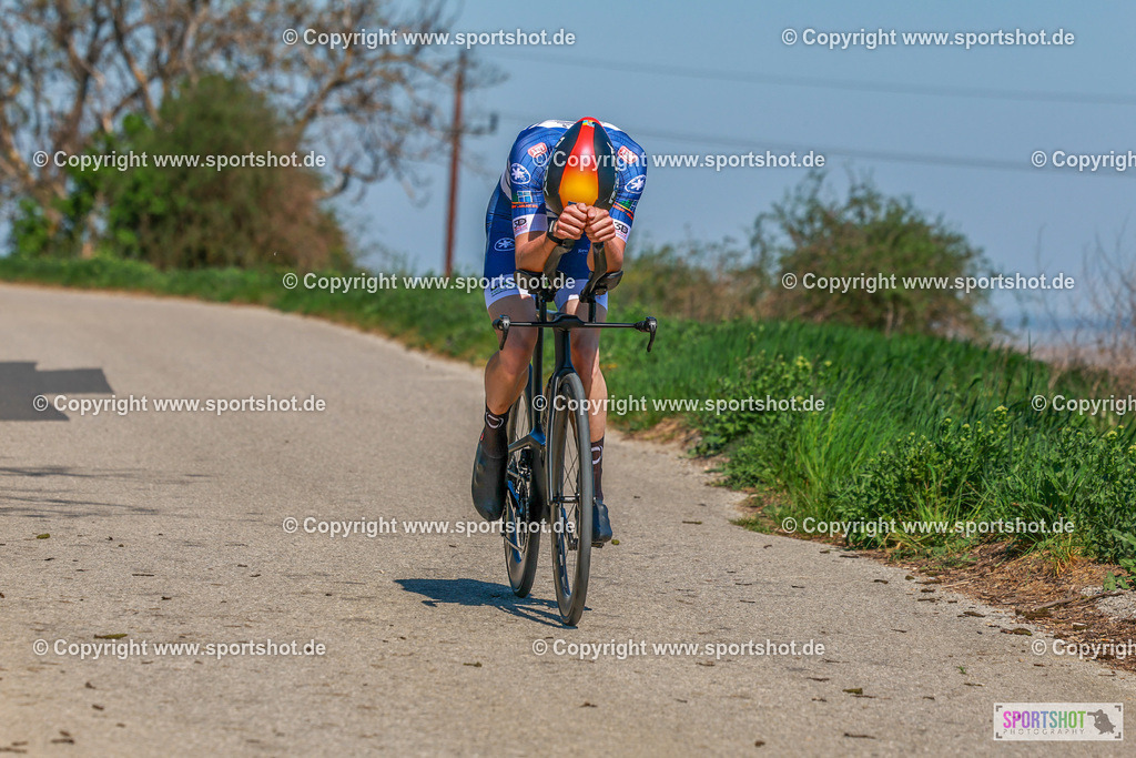 106_AR7_3803 | Neusiedlersee Radmarathon 2026@sportshot_your_pictrs #yourpictures#roadtowm2029 #nrm #neusiedlerseeradmarathon #neusiedlersee #neusiedlerseetourismus #burgenland #mörbisch #nrm26 #burgenlandtourismus #voglundco #poweredbyburgenlandtourismus #radsport #rad #marathon #ucigranfondo #visitburgenland #ucigranfondoworldseries