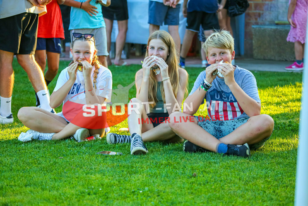 ASKÖ Wölfnitz - WSG Radenthein 2-2, Unterliga West | Kinder Burger ASKÖ Wölfnitz - WSG Radenthein 2-2 am 20.08.2023 in Wölfnitz
(Sportplatz), Austria, (Photo by Ernst Krawagner sport-fan.at) - Realisiert mit Pictrs.com