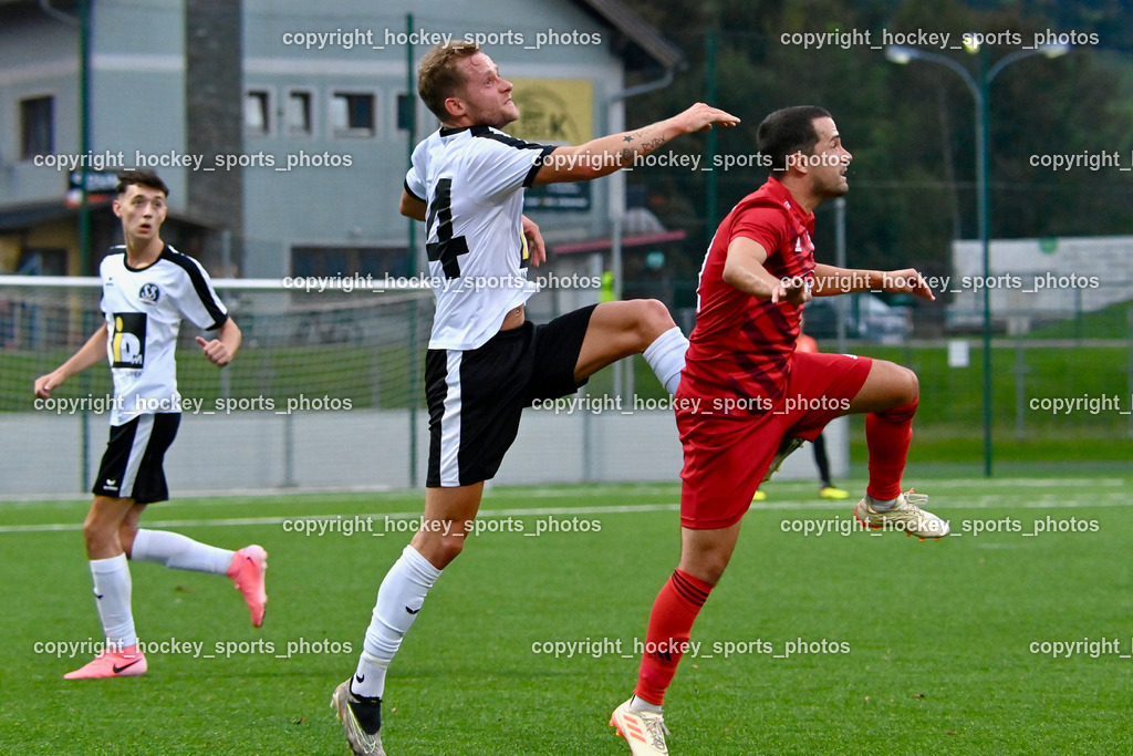 SV Spittal 1921 vs. SV St. Jakob  | #44 Miha Kostanjsek SV Spittal, #32 Marco Koller St.Jakob, SV Spittal 1921 vs. SV St. Jakob , SV Spittal 1921 vs. SV St. Jakob  am 20.09.2024 in Spittal an der Drau (Goldeck Stadion), Austria, (Photo by Bernd Stefan)
