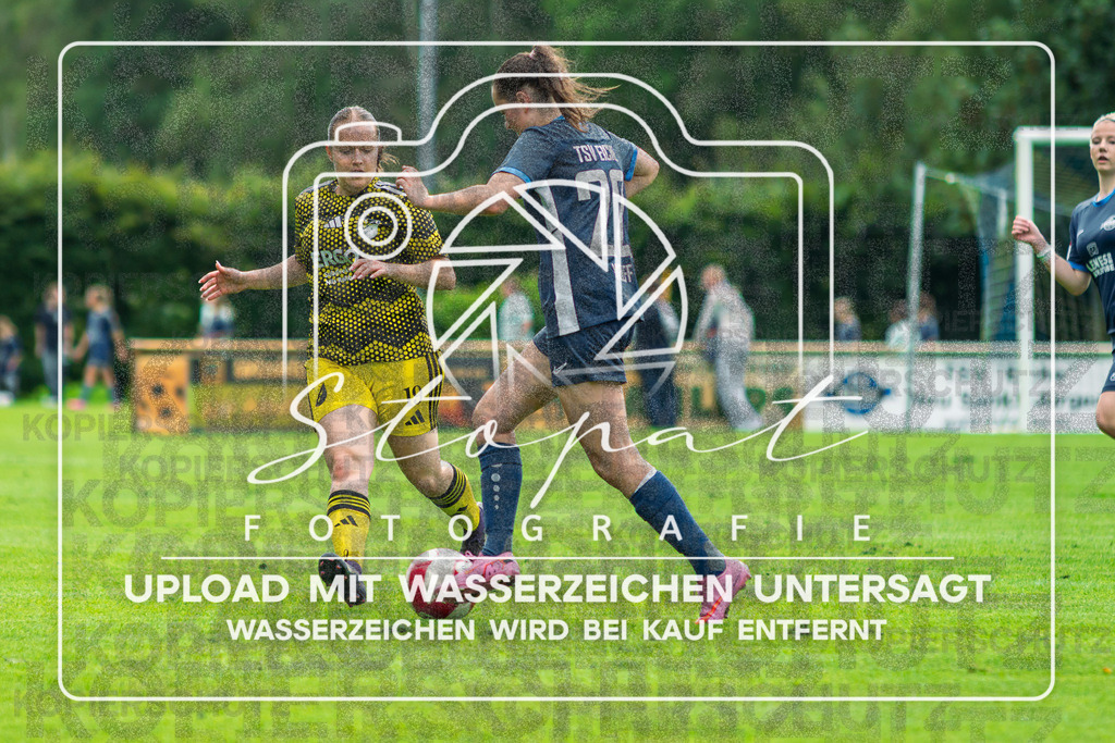 Kreisliga Frauen OHZ/VER - TSV St. Neu Jürgen vs. SG Fulde | Ava Elena Wolff (TSV Neu St. Jürgen #22); Kreisliga Frauen OHZ/VER - TSV St. Neu Jürgen vs. SG Fulde am 12.09.26 in Sportplatz Eiche, Worpswede - Realisiert mit Pictrs.com