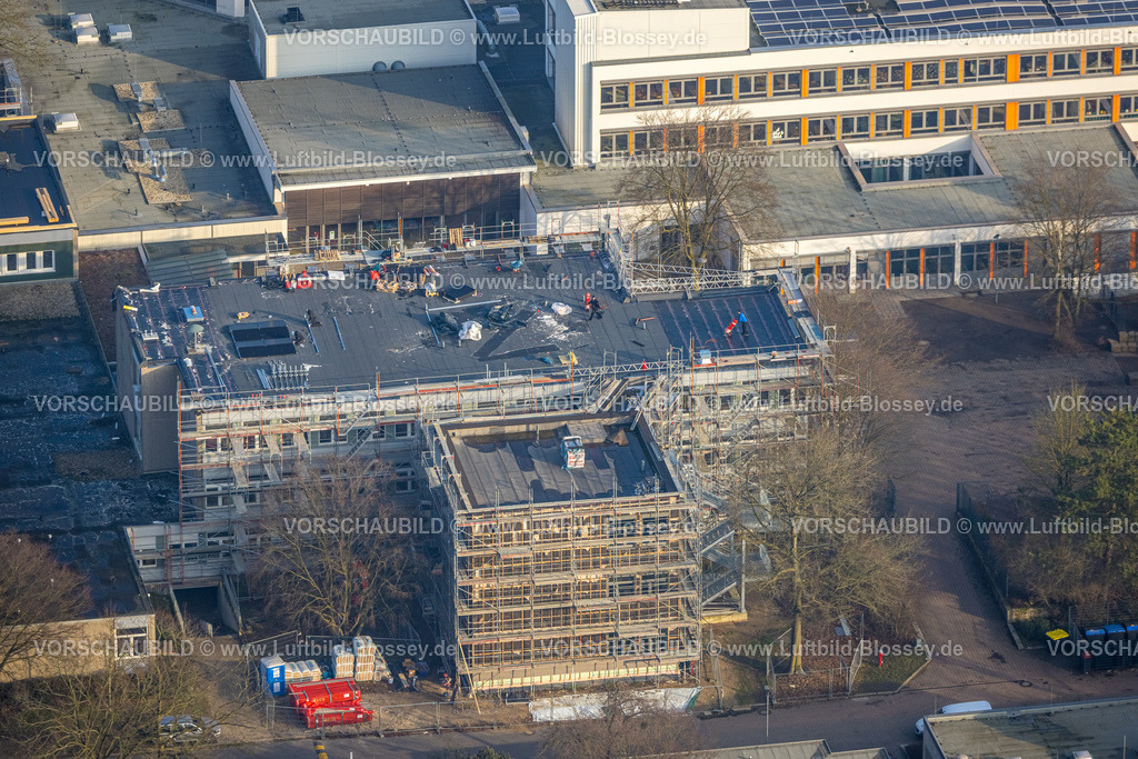Neukirchen-Vluyn260101290 | Luftbild, Schulzentrum mit Baustelle Erweiterungsbau, Julius-Stursberg-Gymnasium und Städtische Gesamtschule Niederberg, Sportzentrum SG Neukirchen-Vluyn, Vluyn, Neukirchen-Vluyn, Ruhrgebiet, Nordrhein-Westfalen, Deutschland