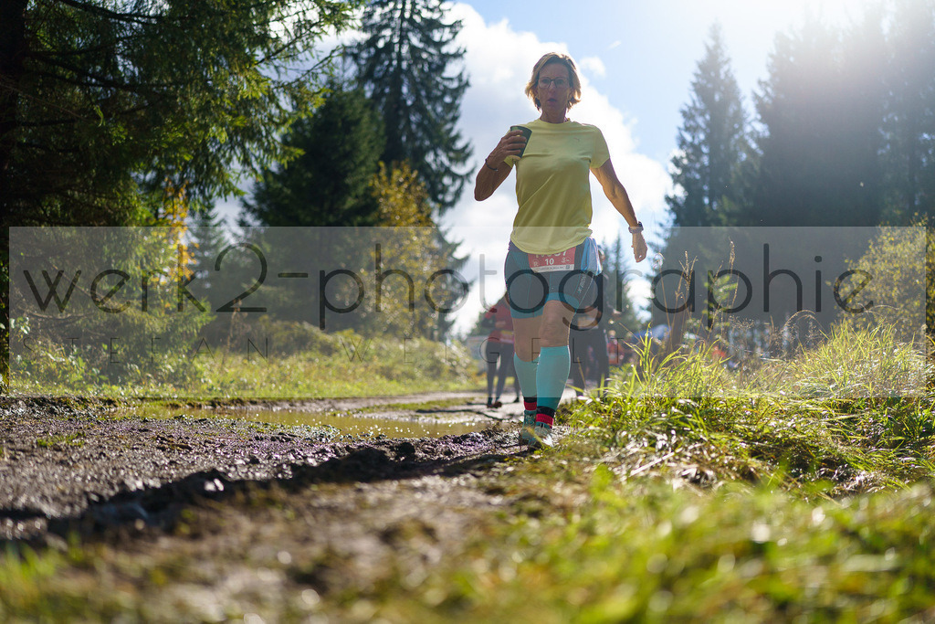 Herbstlauf 2024 | Rennsteig-Herbstlauf von Neuhaus am Rennweg nach Masserberg am 6. Oktober 2024