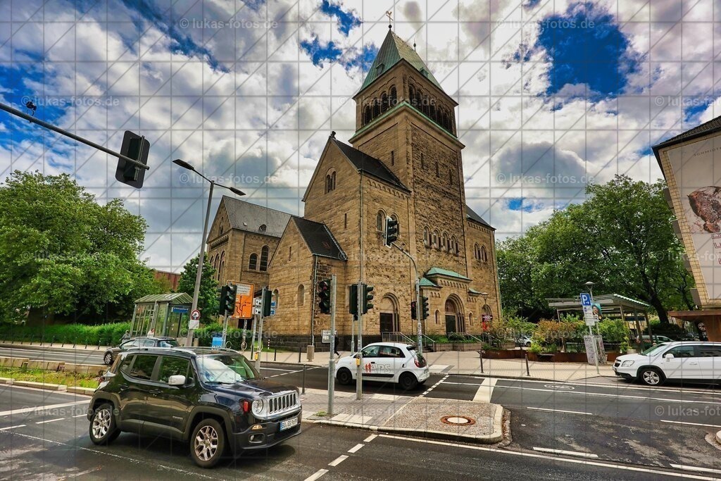 2024-05 St Meinolphus und Mauritius Foto Lukas 1 | Luftbilder Castrop-Rauxel und Fotos vom VfL Bochum kaufen im Webshop der Bilder von Jens Lukas: lukas-fotos - Realisiert mit Pictrs.com