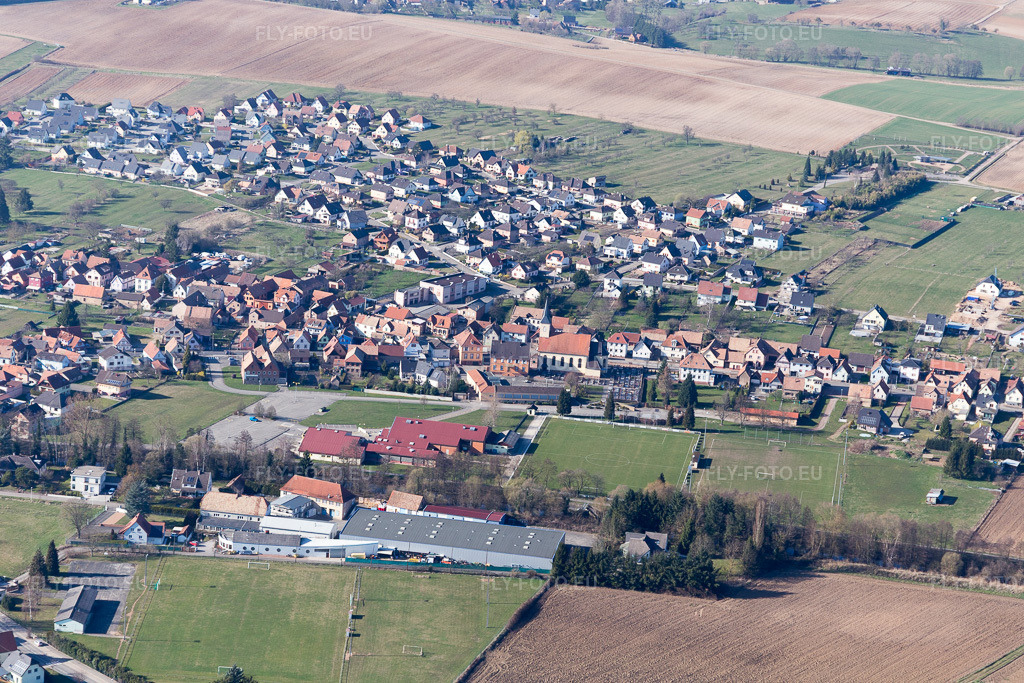 Vue aérienne: Vue de la ville à Val de Moder dans le département Bas Rhin, France. Photo: IMG_097493.jpg prise le 16/03/2017 par Werner Riehm/FLY-FOTO.eu – Résolution de l'original: 5472 x 3648 px