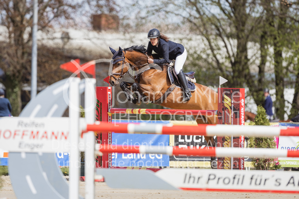 230501_SpengeW_M2St-118 | Deine schönsten Turniermomente als professionelle Fotos! Entdecke hochwertige Pferdesport-Fotografie im Online-Shop. Jetzt Fotos finden & bestellen!