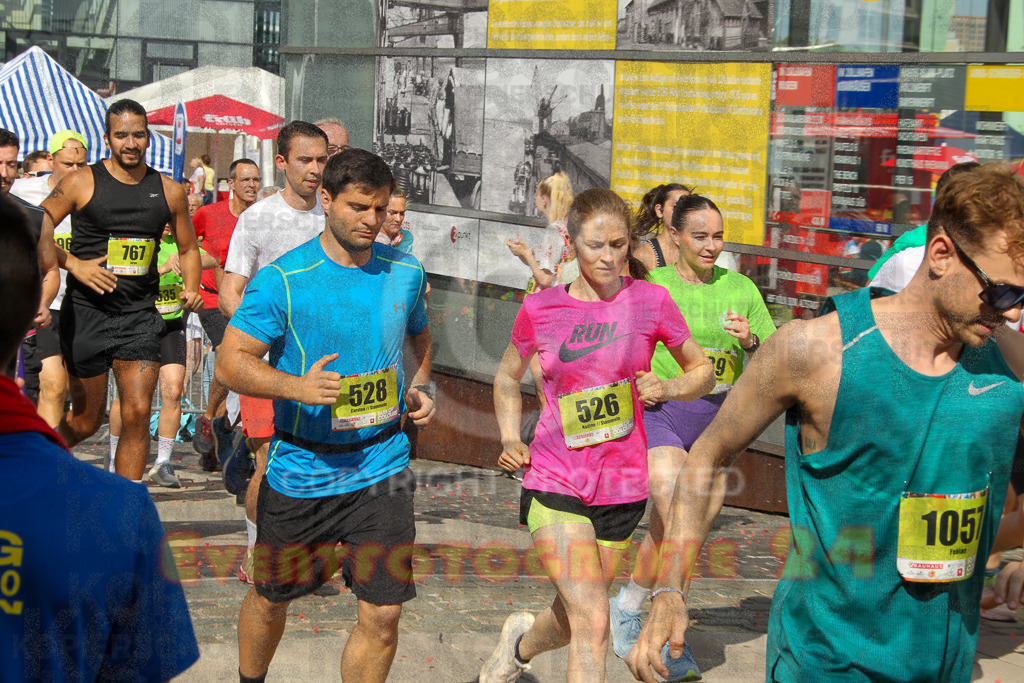 250920_1430_EV4_6991 | Sportfotografie im Rhein-Sieg Kreis, Köln, Bonn, NRW, Rheinland Pfalz, Hessen, etc. Unser Tätigkeitsfeld umfasst den Laufsport vom Volkslauf über den Marathon, Duathlon, Triathon bis zum Ultralauf wie Kölnpfad Ultra oder Schindertrail.
