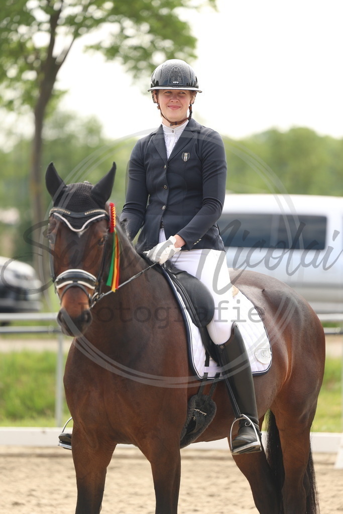 994A7000 | sabrinanicolaifotografie - Realisiert mit Pictrs.com