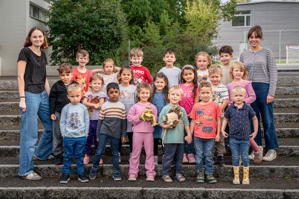 ZD260914101015-Bearbeitet | Fotoshop von zweidimensional Fotografie. Ihr Fotograf im Aargau. Abzüge von Ihrem Fotobox Event bestellen.Abzüge von Ihrem Hochzeit bestellen.Abzüge von Ihrem Schulfotograf bestellen.