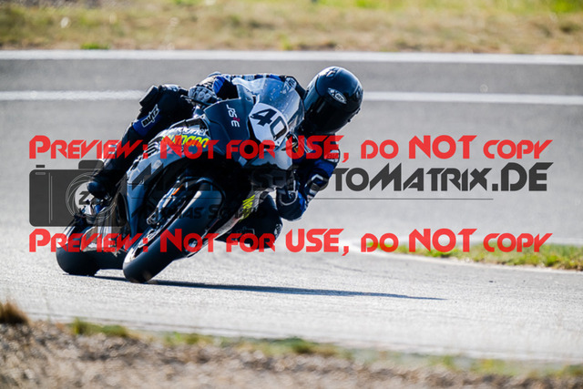 MaZZes_FotoMatrix_220722_0284 | PRO SUPERSTOCK