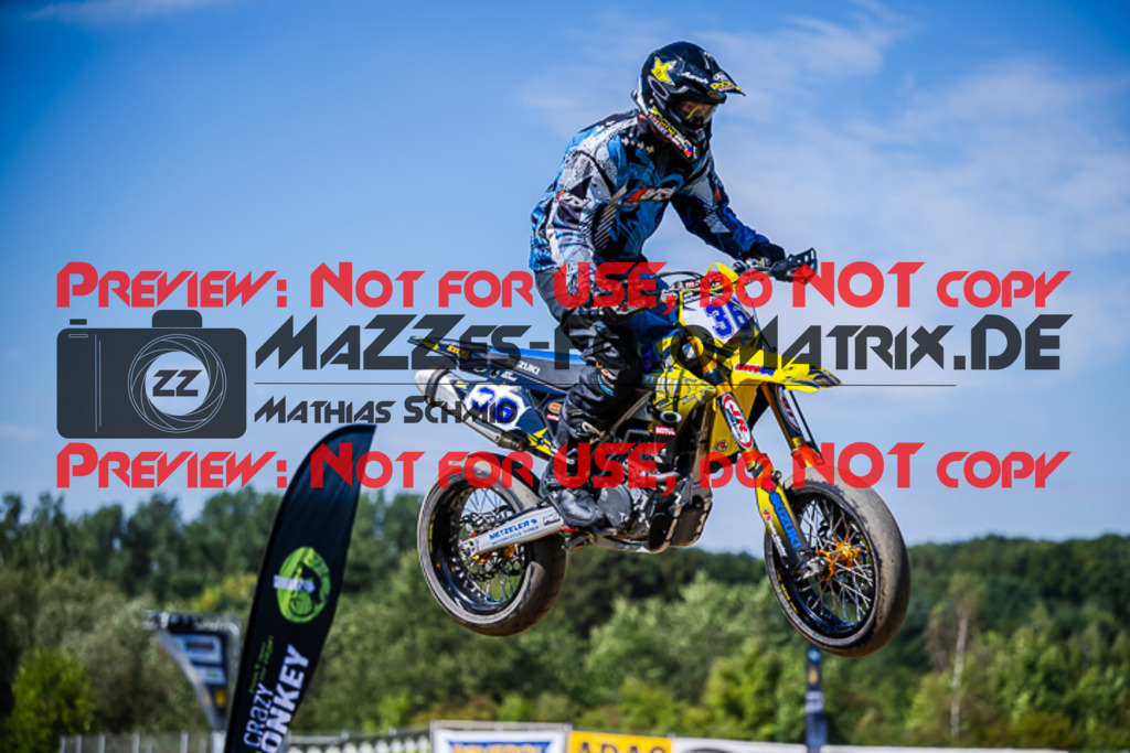 MaZZes_FotoMatrix_220903_1172 | S3