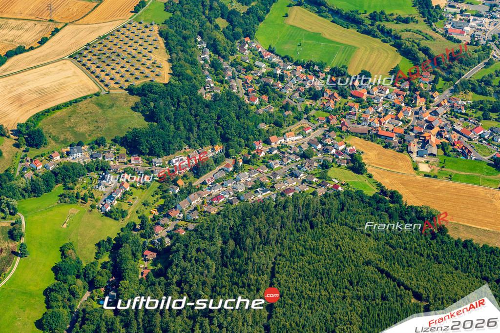 Obermelsungen Melsungen Bild- Das Luftbild wurde 2025 vom UL-Flugzeug heraus erstellt ( keine Drohne bzw. Drohnenaufnahme ) - Hochauflösende Luftaufnahme -Nicht vergleichbar mit Google Maps oder Satelittenbilder- Die Geschenkidee !Mit Lizenz und Bildrechte bestellbar - CC