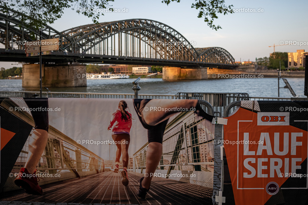 16. OBI Nachtlauf des ASV Koeln; Koeln, 17.05.23 | Impressionen vom 16. OBI Nachtlauf des ASV Koeln am 17.05.23 am Altstadt in Koeln (Deutschland). Foto: BEAUTIFUL SPORTS/Bernd Hoffmann