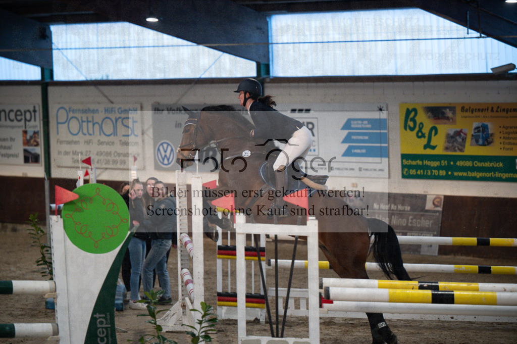 Hallenreittunier Voxtrup 2023 | Entdecke hochwertige Reitturnierfotos von Foto Oger. Professionell, emotional und authentisch – jetzt Lieblingsmomente im Shop bestellen.Deutschlandweite Turnierfotografie. - Realisiert mit Pictrs.com