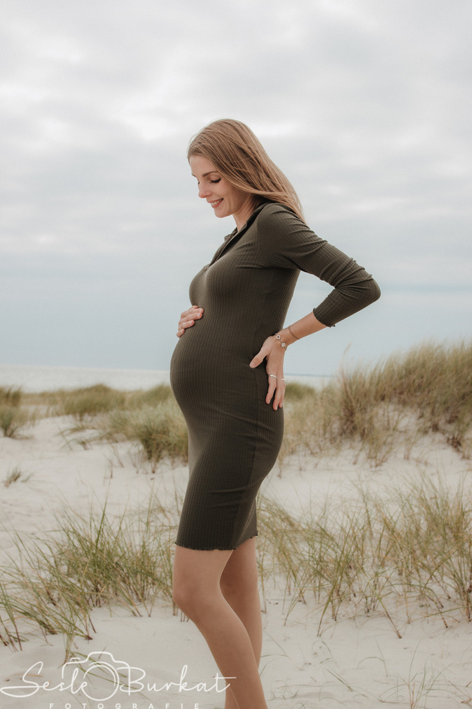 20250927-IMG_4464 | Authentische, natürliche und emotionale Fotoshootings auf der Nordseeinsel Föhr. Als Fotografin halte ich deine schönsten Momente in einzigartigen Neugeborenen-, Familien-, Paar- und Einzelshootings fest. Jetzt einen Termin vereinbaren!