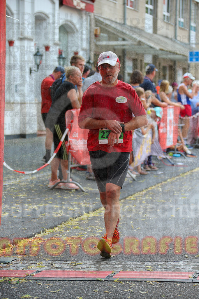 220625_1702_EX1_5891 | Sportfotografie im Rhein-Sieg Kreis, Köln, Bonn, NRW, Rheinland Pfalz, Hessen, etc. Unser Tätigkeitsfeld umfasst den Laufsport vom Volkslauf über den Marathon, Duathlon, Triathon bis zum Ultralauf wie Kölnpfad Ultra oder Schindertrail.