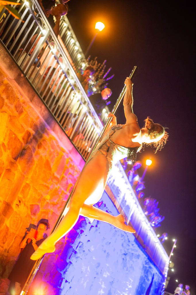 Tango meets Cuba | Tango meets Cuba mit den Klazz Brothers & Cuba Percussion im Forte Belvedere Leisnig zum Festival Hallo Leisnig 2022. - Realisiert mit Pictrs.com