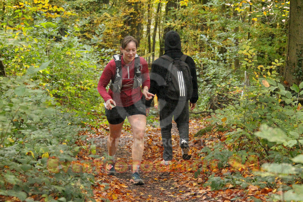 251026_1308_EV4_6559 | Sportfotografie im Rhein-Sieg Kreis, Köln, Bonn, NRW, Rheinland Pfalz, Hessen, etc. Unser Tätigkeitsfeld umfasst den Laufsport vom Volkslauf über den Marathon, Duathlon, Triathon bis zum Ultralauf wie Kölnpfad Ultra oder Schindertrail.