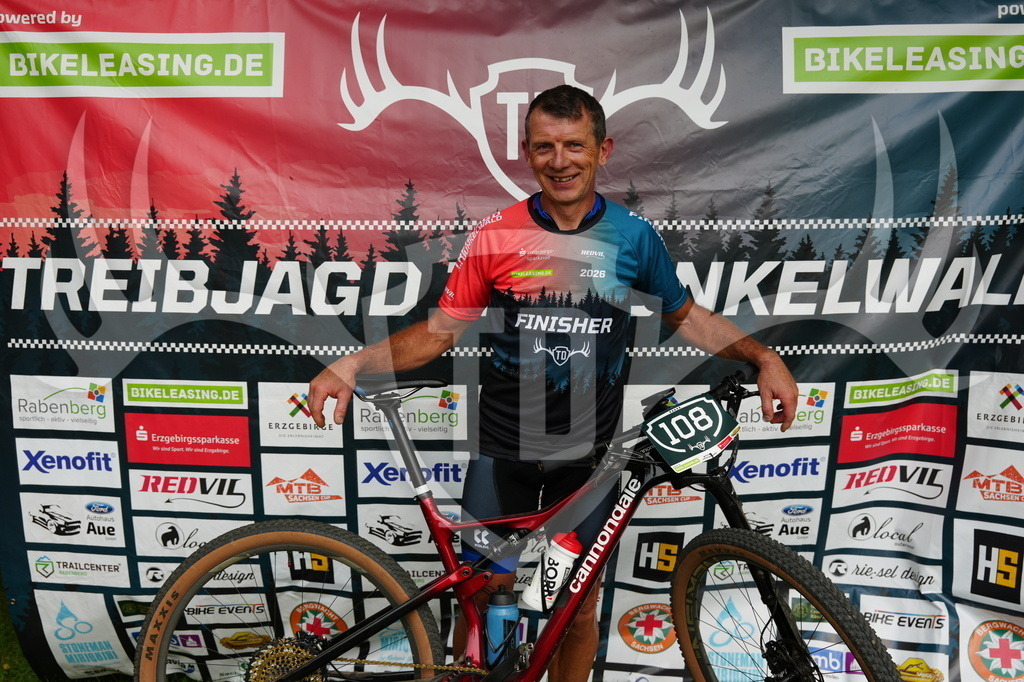 FC605757 | Fotogalerie der Treibjagd im Dunkelwald - Dein MTB Etappenrennen im Erzgebirge - Realisiert mit Pictrs.com