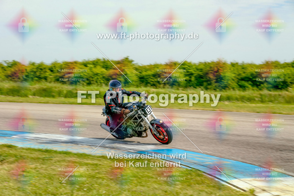 _MOT0650 | Hier findet Ihr Bilder von Touristenfahrten auf der Nürburgring Nordschleife oder von anderen Veranstaltungen die ich besucht habe. Viel Spass beim Durch Schauen 