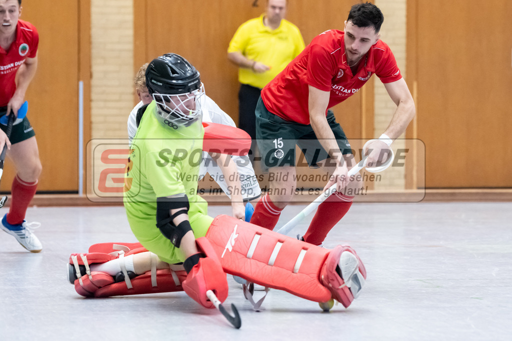 SFE_20230115_0083 | 1. Bundesliga Hockey Herren Schwarz-Weiss Neuss - Crefelder HTC am 15.01.2023 in  (Sporthalle Jahnerstrasse), Photo: Stephan Fehrmann 2022 (Sports-Gallery),Konstantin Hayner ( Schwarz-Weiss Neuss #63 ) ,Bachmann Lucas Maximilian ( Crefelder HTC #15 )