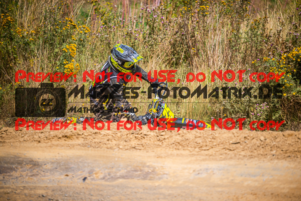 MaZZes_FotoMatrix_230812_4227 | S2