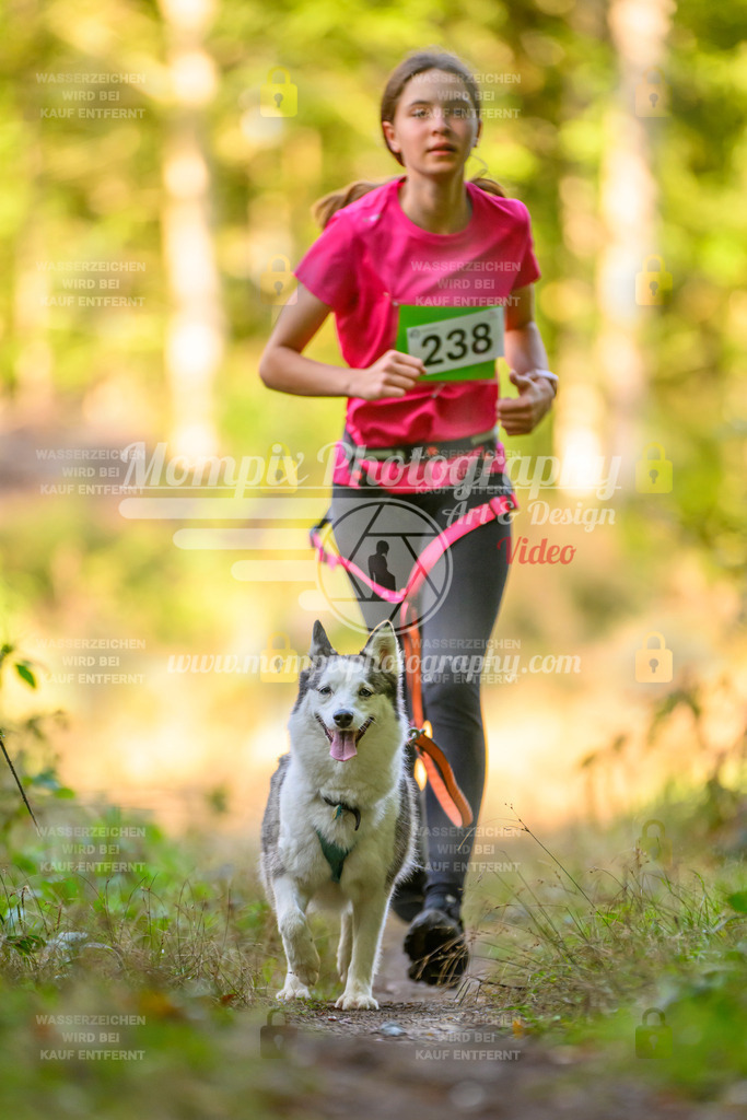MompixPhotography_Yens2025_B3-170 | PayLife