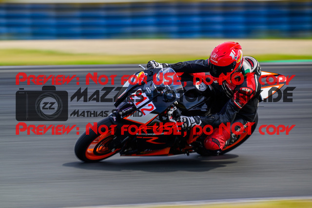 MaZZes_FotoMatrix_240725_6007705_1650 | ROT