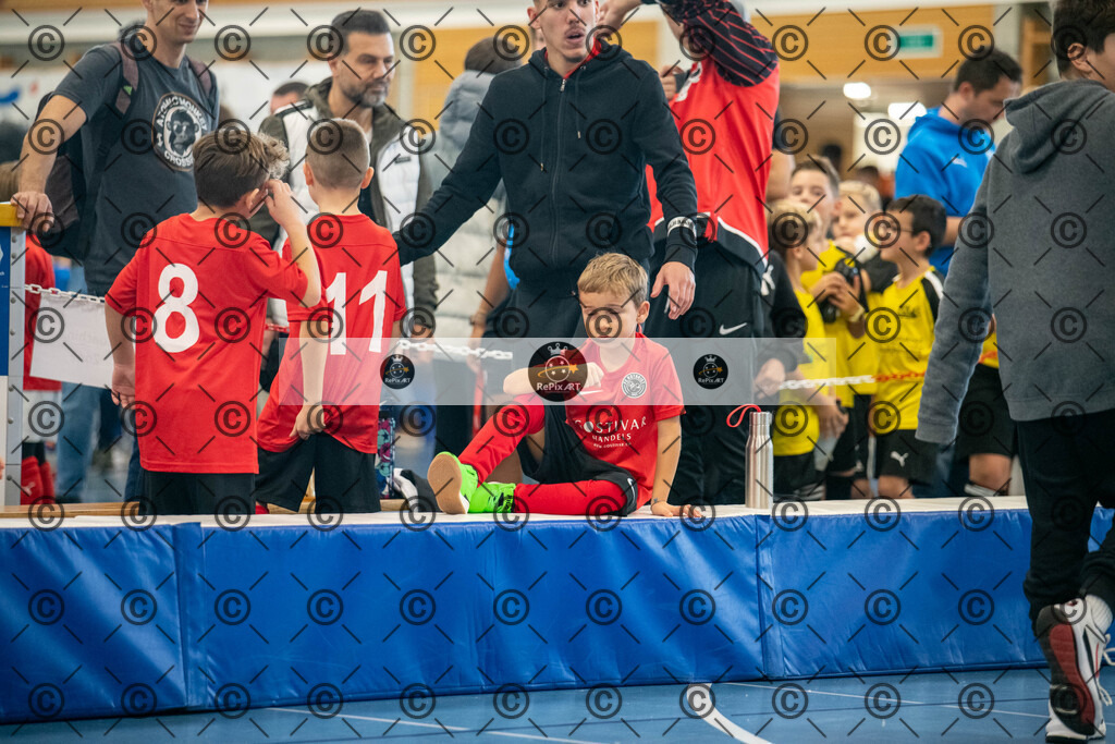 20231126_FCR_Hallenturnier_F3_045 | Sport und Naturfotografie von Roberto Esposito zeigt echte Momente Bewegung und die Schönheit der Natur. Ausdrucksstarke Bilder schaffen Emotionen.