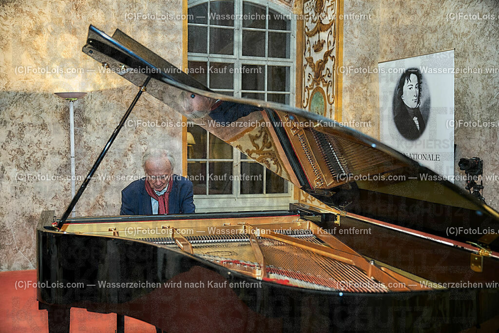 ALS1097_XXXIX-Chopin-Festival_Nocturno_Olejniczak Janusz | (C)FotoLois.com, Alois Spandl, XXXIX. internationales CHOPIN-Festival in der Kartause Gaming, NOCTURNO - nächtliches Konzert bei Kerzenlicht, Sa 5. August 2023.